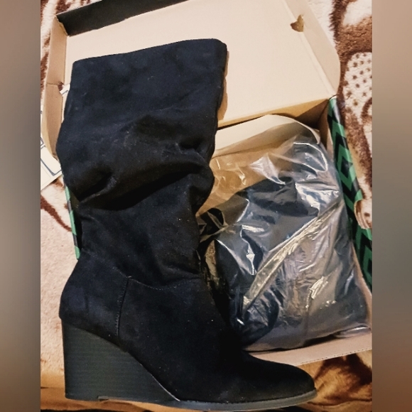 A.n.a. Black Slouch Boots 7 1/2 M - Picture 2 of 5